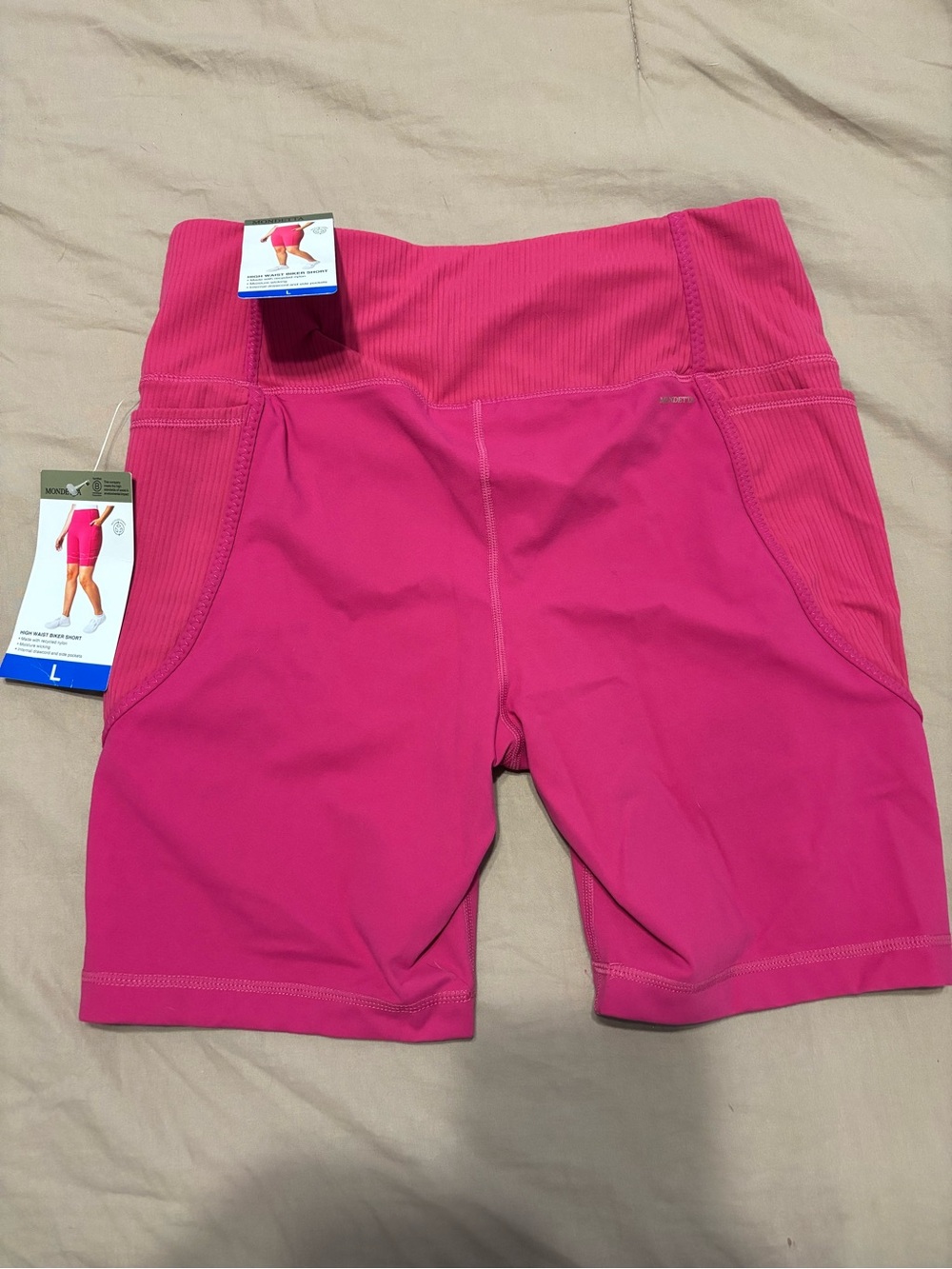 Mondetta Women's Hot Pink Mid-Rise Bike Shorts with Pockets